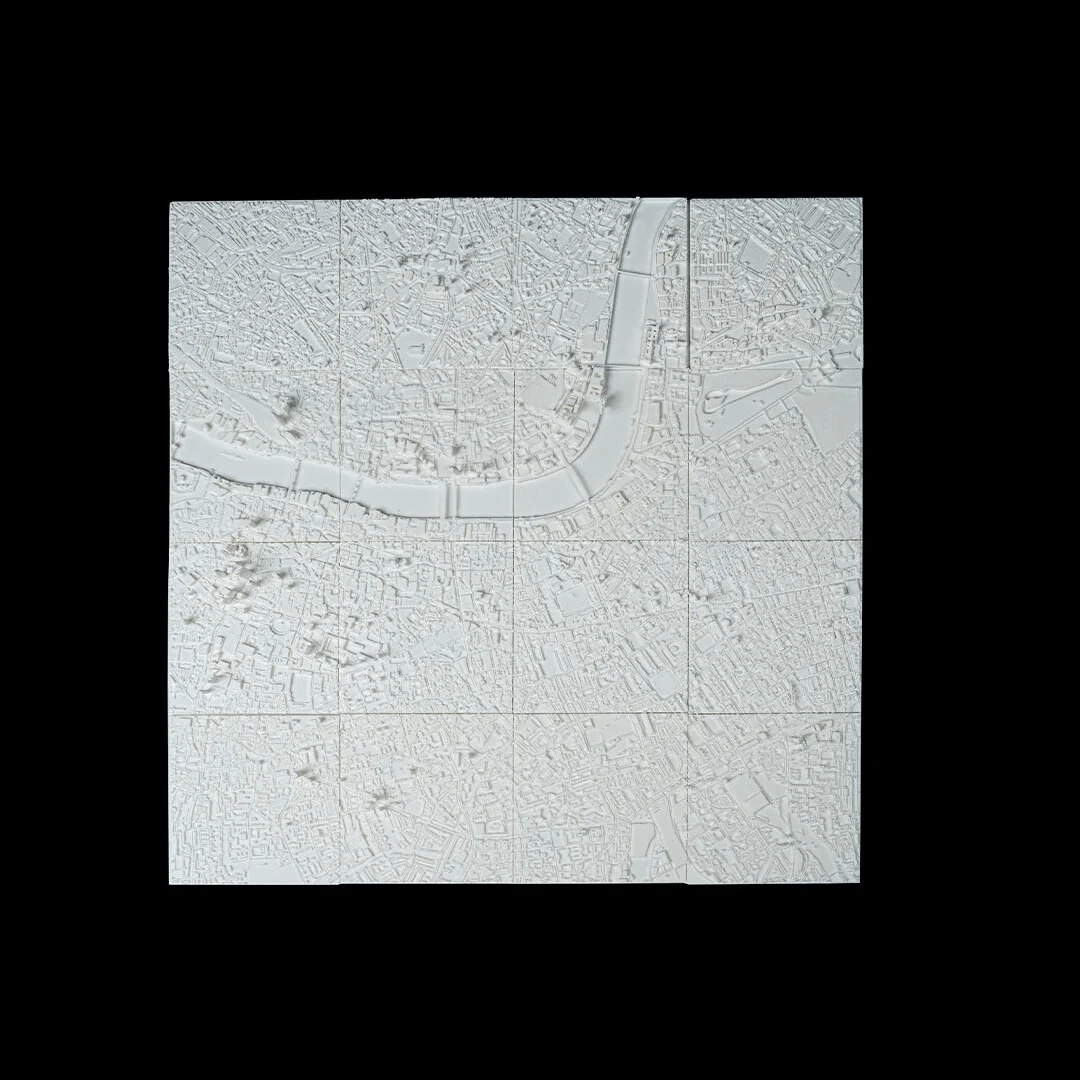 Full view of a London relief map showing the river and street network.