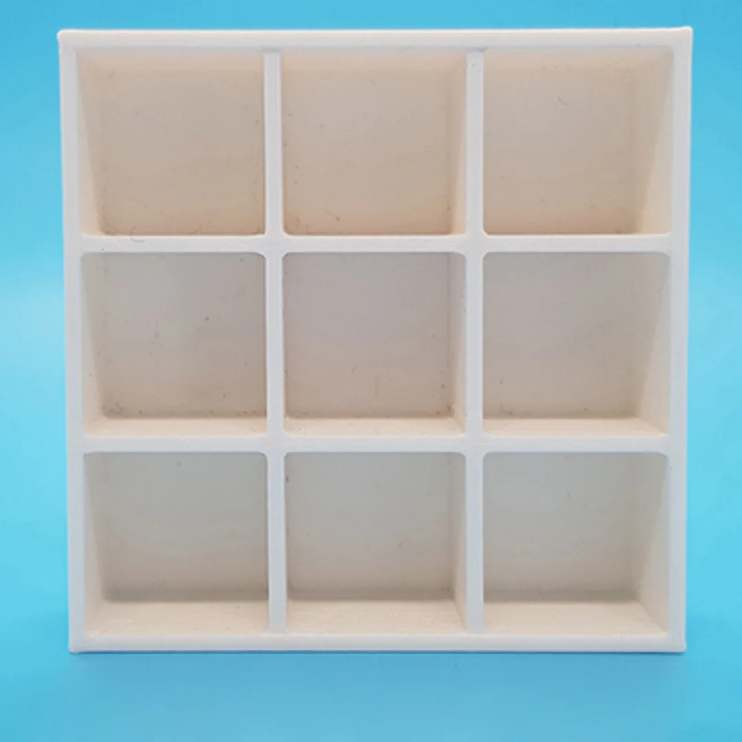 YOI Shelves miniature at 1:20 scale, shown from the front.